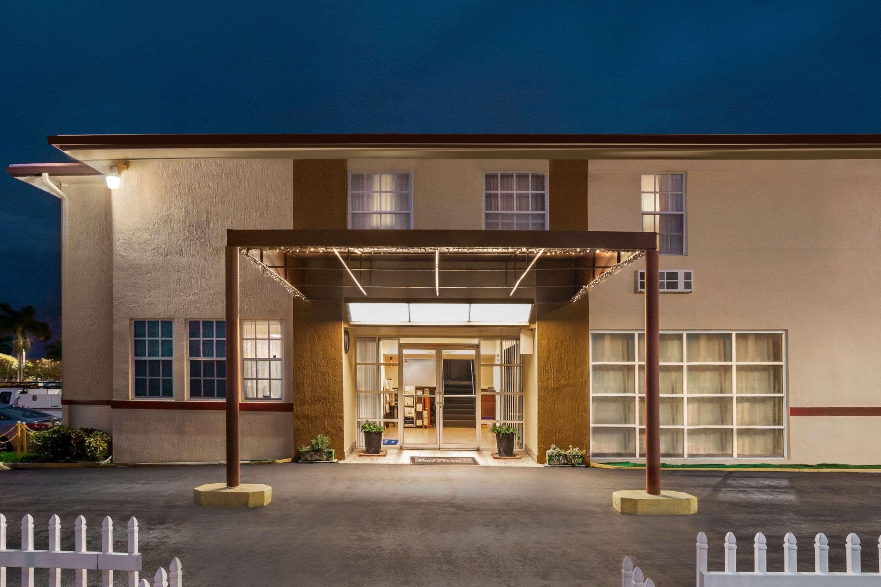 Belmont Inn & Suites Florida City Zewnętrze zdjęcie