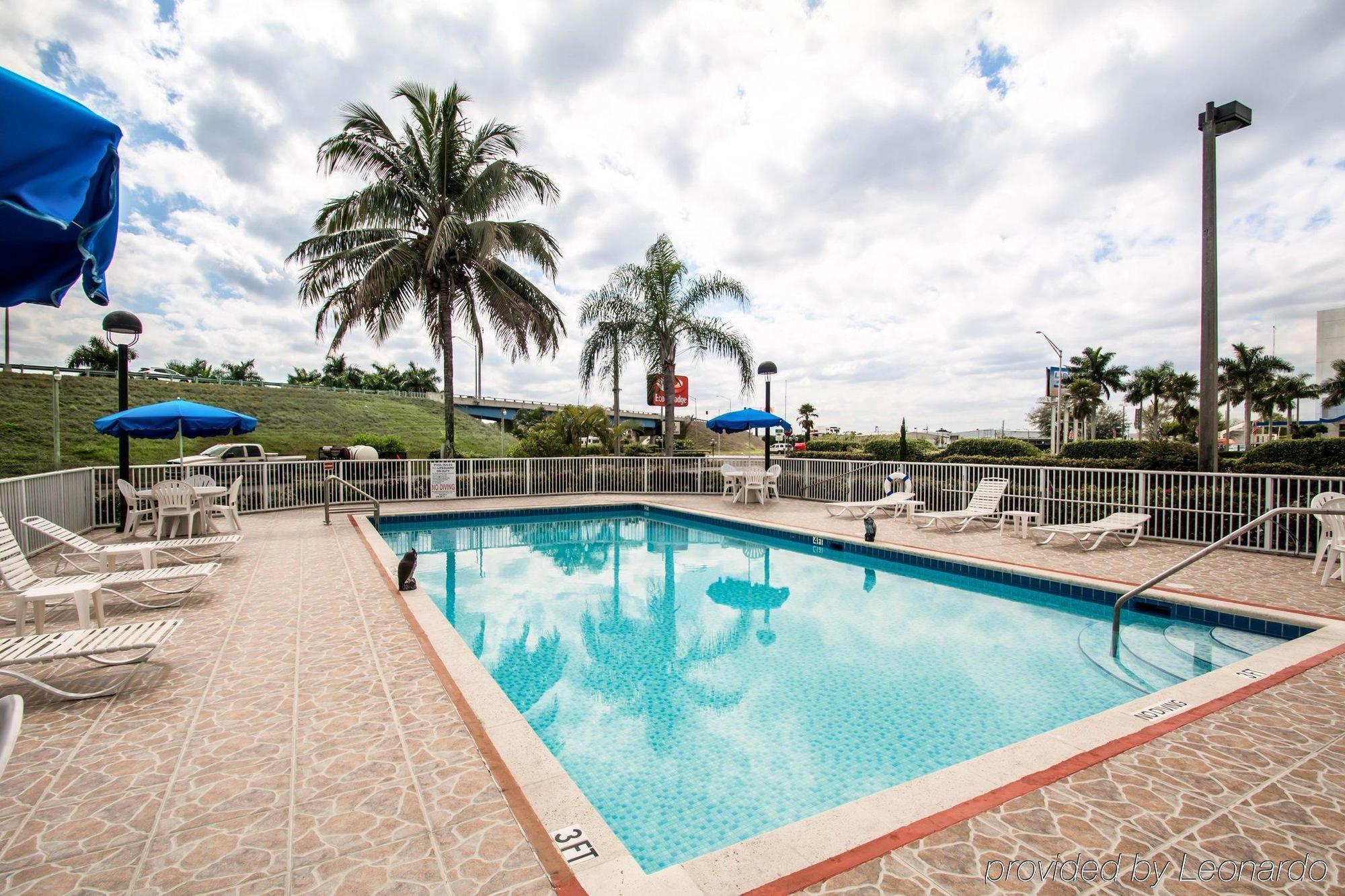 Belmont Inn & Suites Florida City Zewnętrze zdjęcie