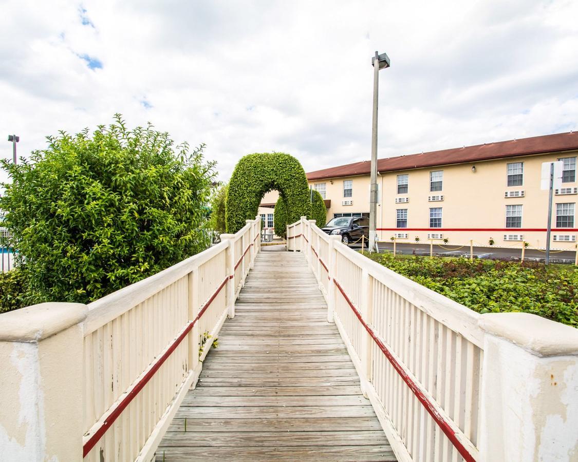 Belmont Inn & Suites Florida City Zewnętrze zdjęcie