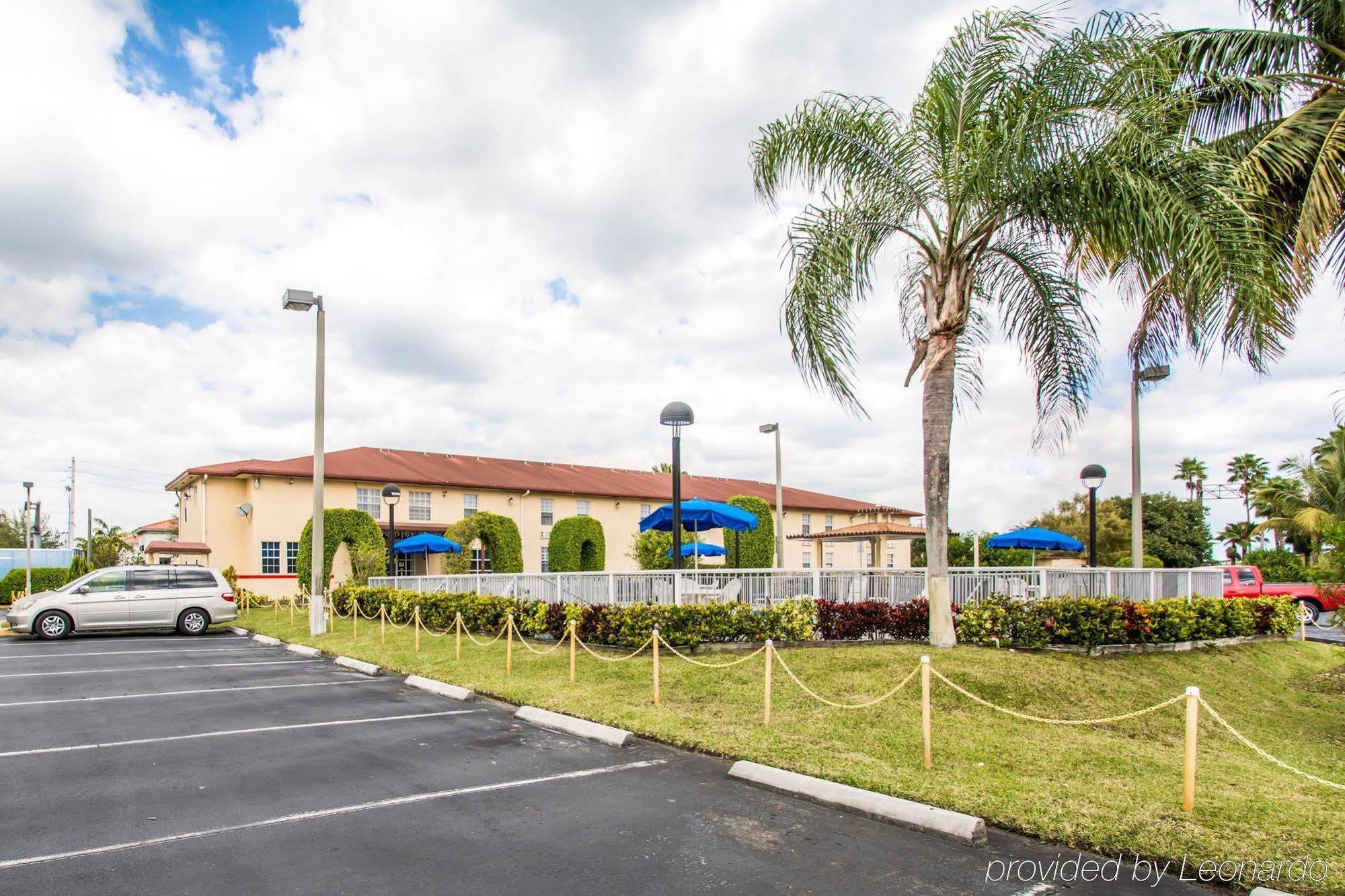 Belmont Inn & Suites Florida City Zewnętrze zdjęcie