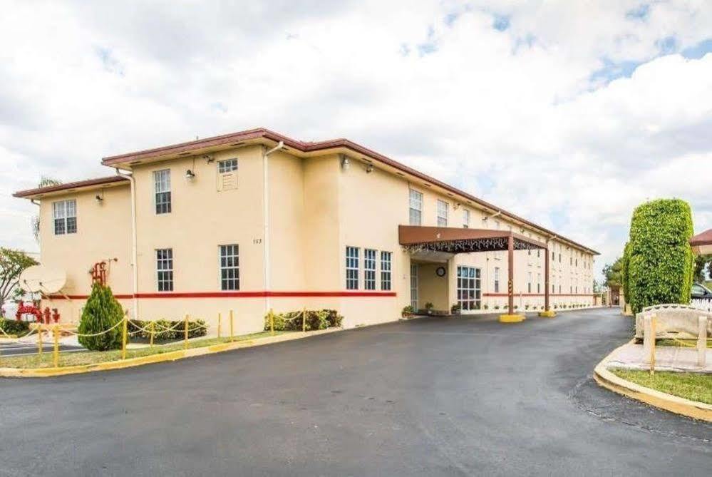 Belmont Inn & Suites Florida City Zewnętrze zdjęcie